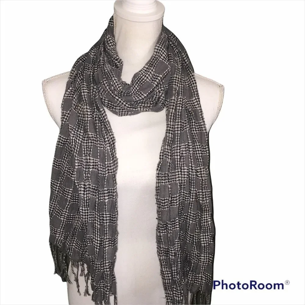 Black White Gingham Checked Fringed Scarf Classic Light